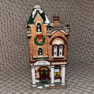 Department 56 Snow Village Post Office Decor - Brown and Green